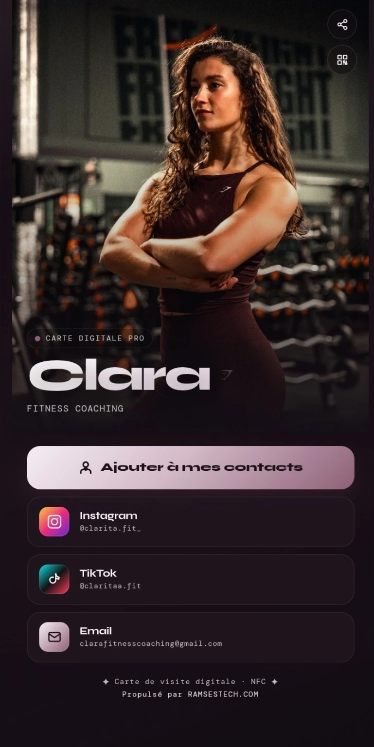 Exemple de carte digitale NFC pour Clara, coach fitness